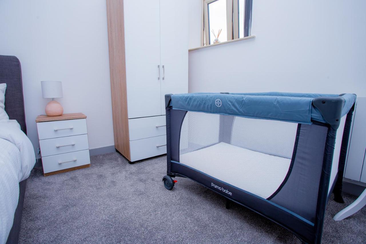 Spacious Urban City Apartment Донкастер Экстерьер фото